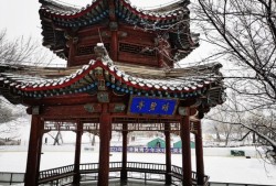 雪中避暑山莊（圖鑒）瑞雪呈祥祈新年