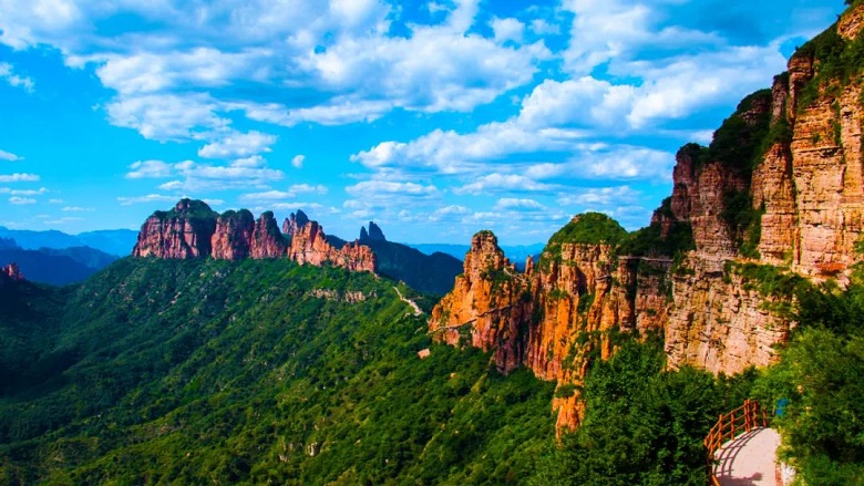 登山免門票啦！東太行景區(qū)首屆“云端踏春”活動即將啟幕！  第1張