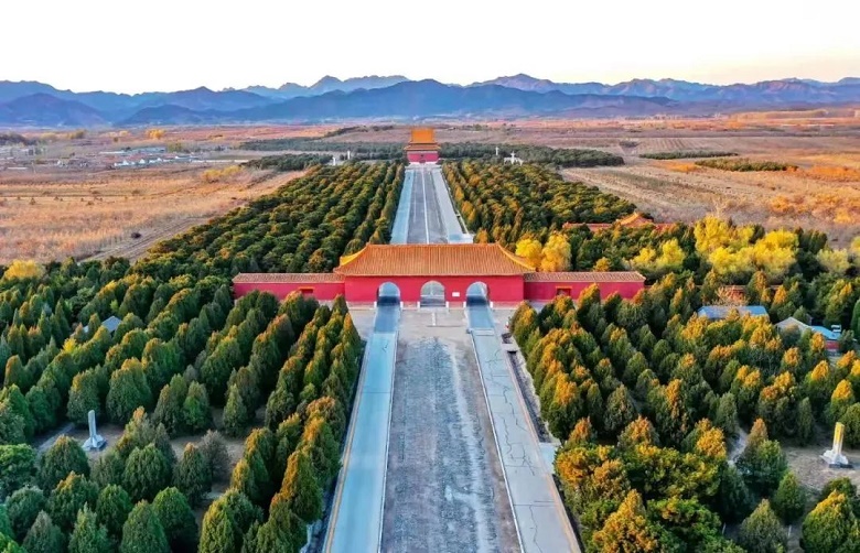 11月1日起，清東陵景區(qū)開始執(zhí)行淡季門票價(jià)格