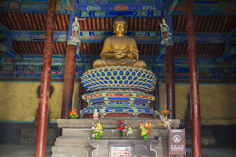 隆興寺——彌陀殿